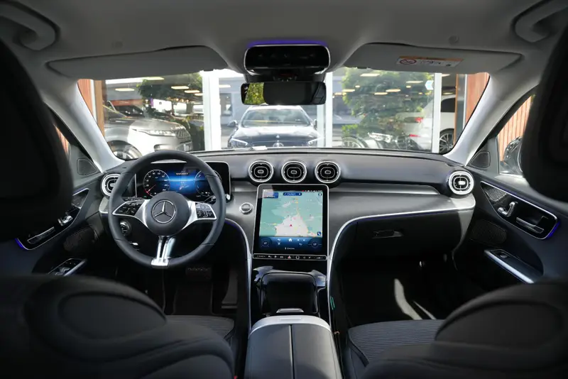 Mercedes-Benz C-Klasse 300 e Business Solution 2025 leasen bij DreamLease: foto 2