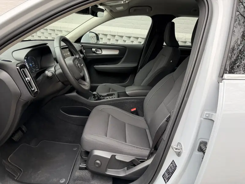 Volvo XC40 1.5 T4 Recharge Inscription Expression Carplay slechts 66.000km 2022 leasen bij DreamLease: foto 2