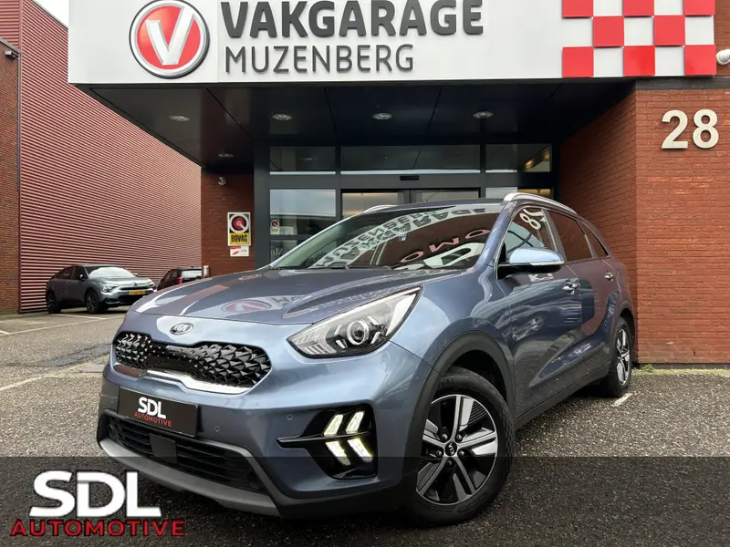 Kia Niro 1.6 GDi Hybrid DynamicPlusLine // LED // NAVI + CARPLAY // ADAPTIVE CRUISE // KEYLESS // JBL AUDIO // PDC V+A 2020 leasen bij DreamLease: foto 1