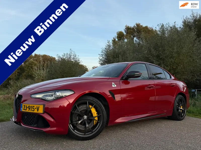 Alfa Romeo Giulia 2.9 V6 Quadrifoglio Automaat | Carbon | Harman & Kardon | Akrapovic | Leder/Alcantara | Stuur- & Stoelverwarming 2018 leasen bij DreamLease: foto 1