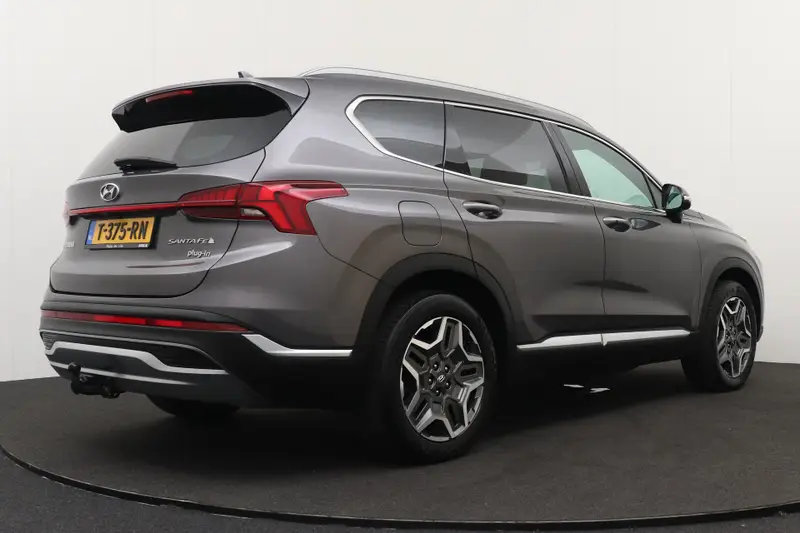 Hyundai Santa Fe 1.6T 265 PK Aut. PHEV Premium 2023 leasen bij DreamLease: foto 2