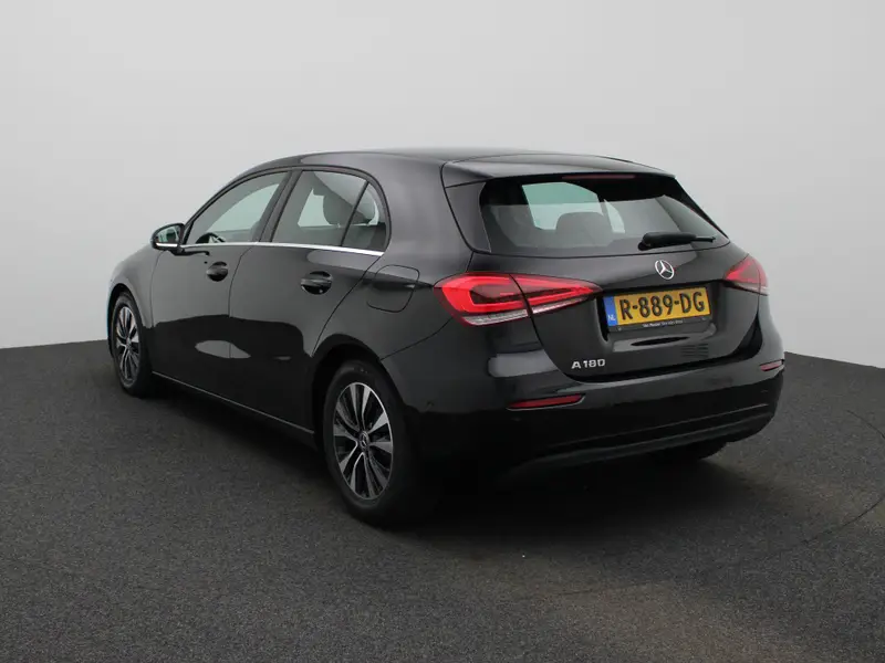 Mercedes-Benz A-Klasse 180 Business Solution 2022 leasen bij DreamLease: foto 2