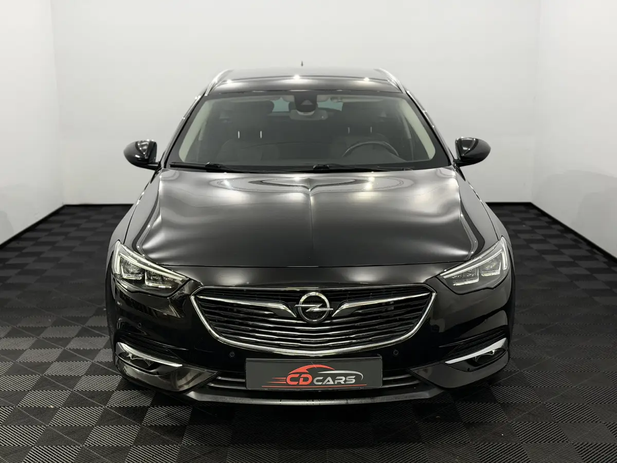Opel Insignia Sports Tourer 1.5 Turbo Innovation: foto 2