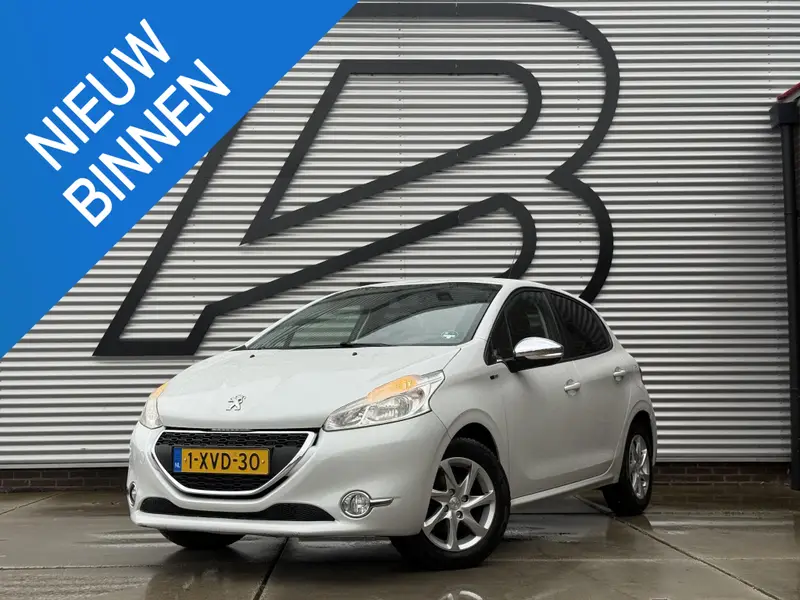Peugeot 208 1.2 VTi Style 2014 leasen bij DreamLease: foto 1