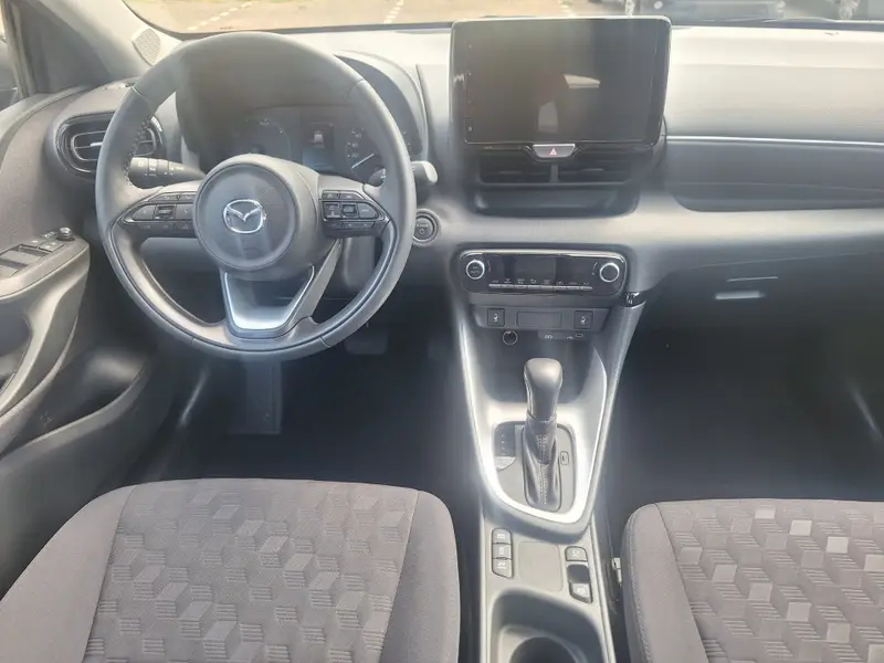 Mazda 2 Hybrid 1.5 Exclusive-line 2025 leasen bij DreamLease: foto 2