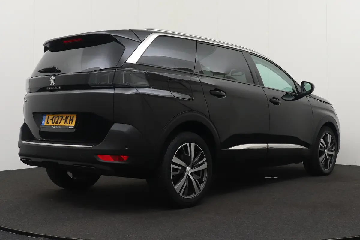 Peugeot 5008 1.2T 131 PK Aut. Allure 7-Pers: foto 2