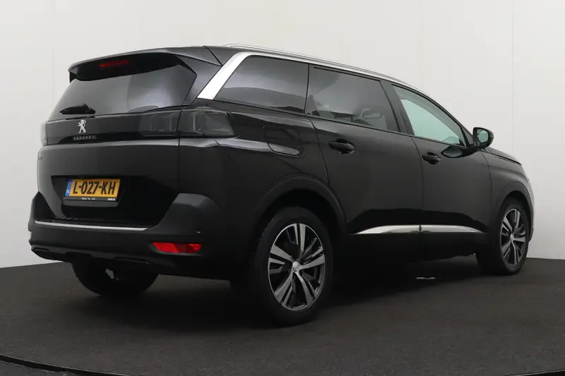 Peugeot 5008 1.2T 131 PK Aut. Allure 7-Pers 2021 leasen bij DreamLease: foto 2