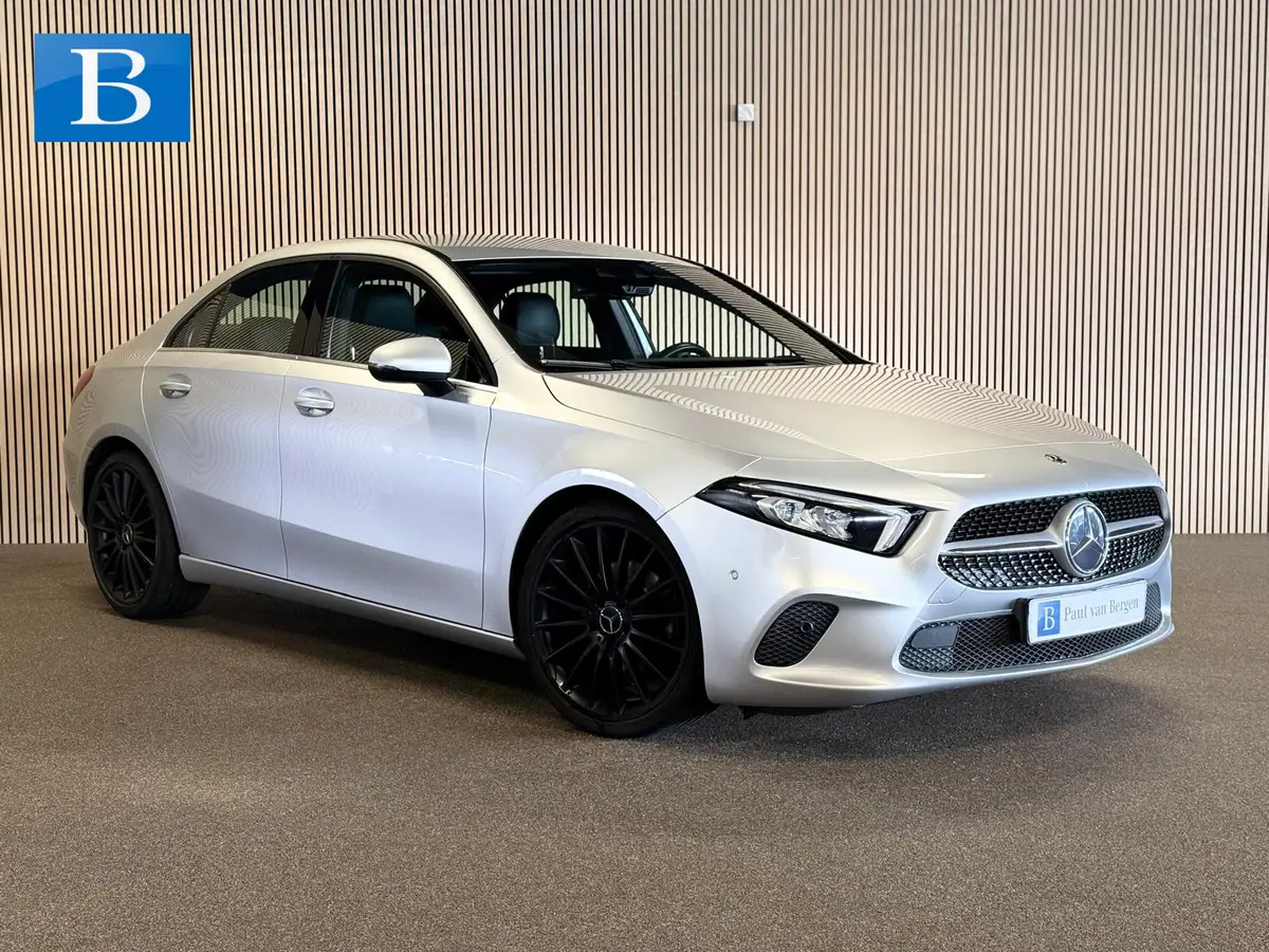 Mercedes-Benz A-Klasse 200 Limousine Business Solution-CAMERA-APPLE CARPLAY-WIDESCREEN-STOELCOMFORT-COMPL.: foto 1