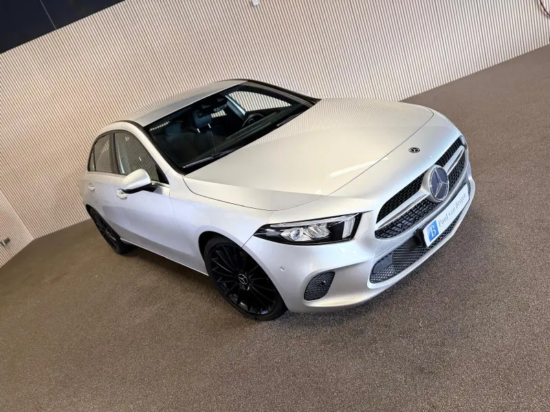Mercedes-Benz A-Klasse 200 Limousine Business Solution-CAMERA-APPLE CARPLAY-WIDESCREEN-STOELCOMFORT-COMPL. 2019 leasen bij DreamLease: foto 2
