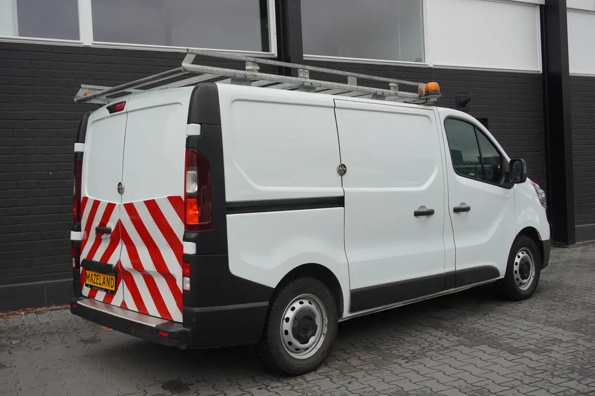 Renault Trafic 2.0 Blue dCi 130PK EURO 6: foto 2