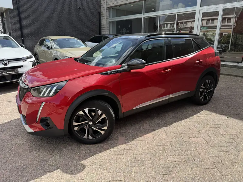 Peugeot 2008 1.2 PureTech GT-Line Automaat 2020 leasen bij DreamLease: foto 2