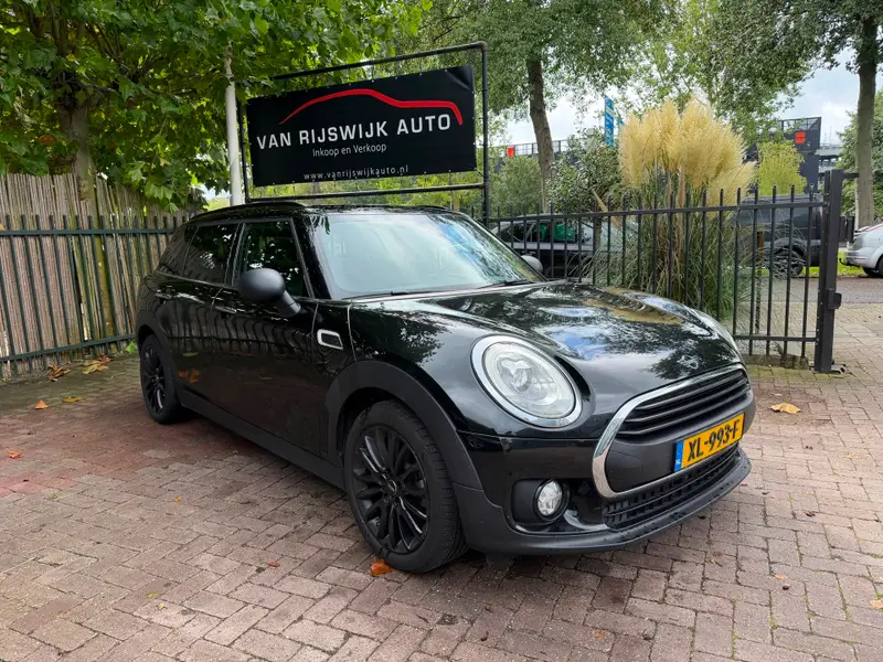 MINI Clubman 1.5 One Business Xenon Nav Clima EX BPM 2019 leasen bij DreamLease: foto 1