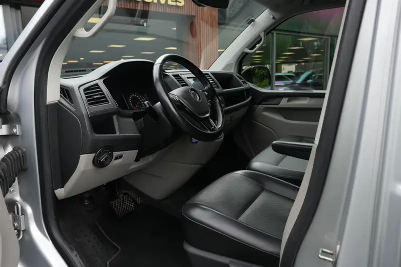 Volkswagen Transporter 2.0 TDI L1H1 2018 leasen bij DreamLease: foto 2
