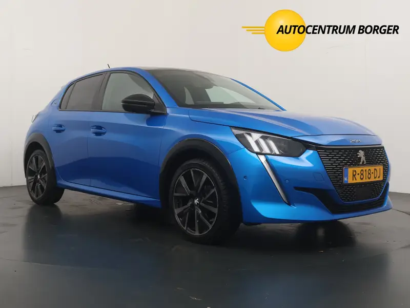 Peugeot 208 1.2 Turbo GT PanoramaDak 2022 leasen bij DreamLease: foto 1