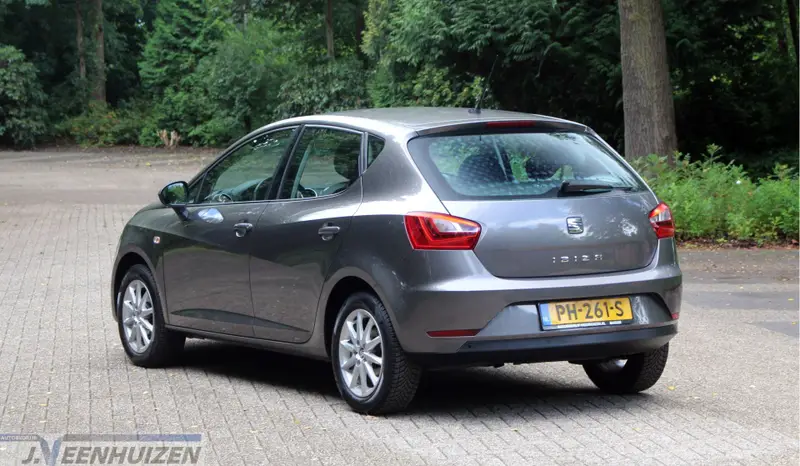 SEAT Ibiza 1.0 EcoTSI Style Connect 2017 leasen bij DreamLease: foto 2