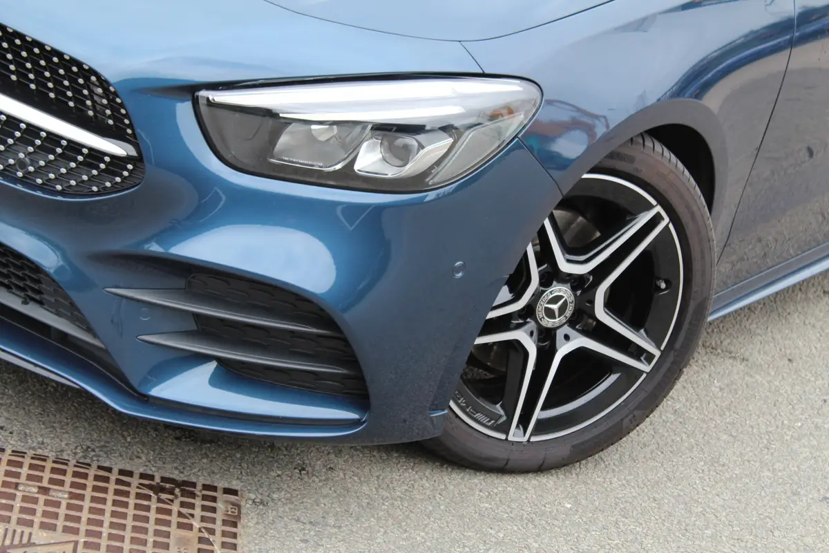 Mercedes-Benz B-Klasse 180 Business Solution AMG | Trekhaak | Origineel Nederlands: foto 29