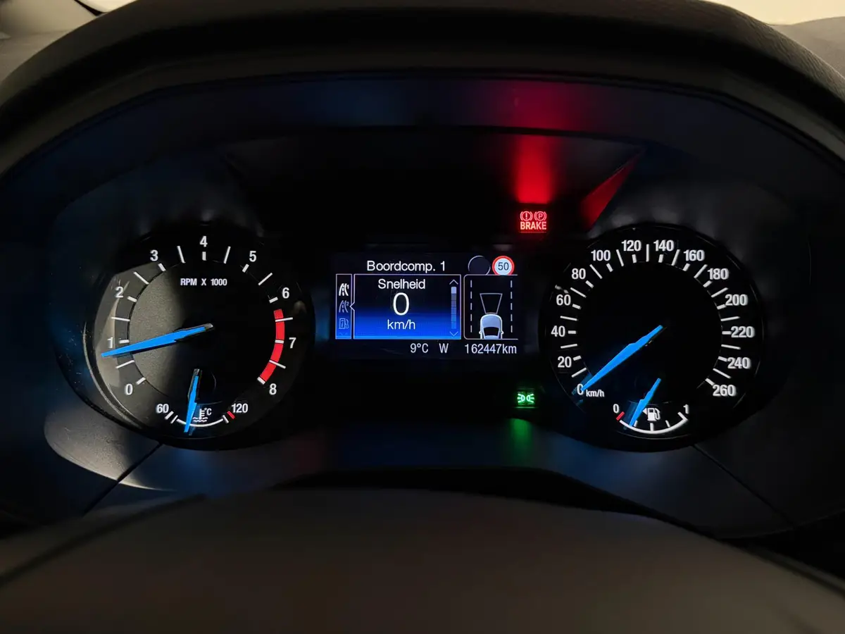 Ford Galaxy 1.5 Titanium 7p. /Clima/Cruise/PDC/NAVI/CarPlay/LaneAss/LMV: foto 48