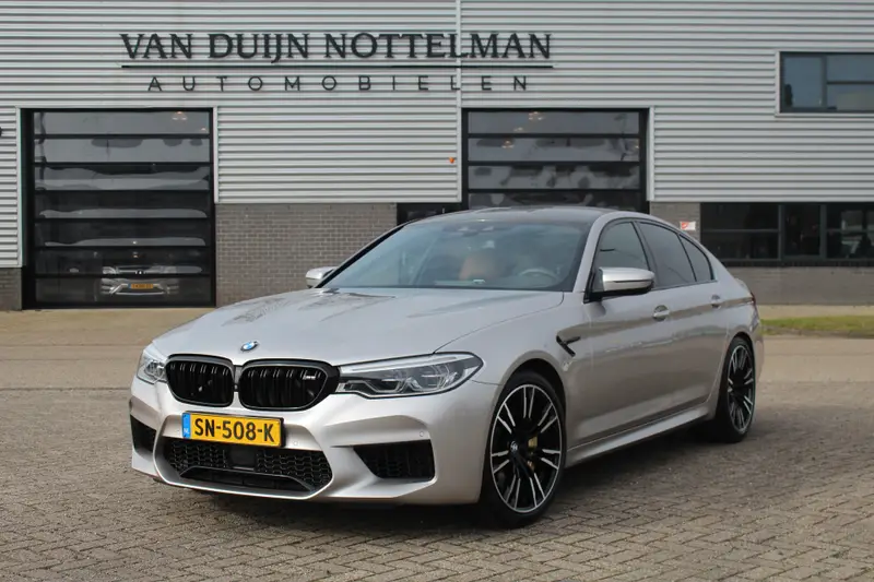 BMW M5 5-serie 2018 leasen bij DreamLease: foto 1