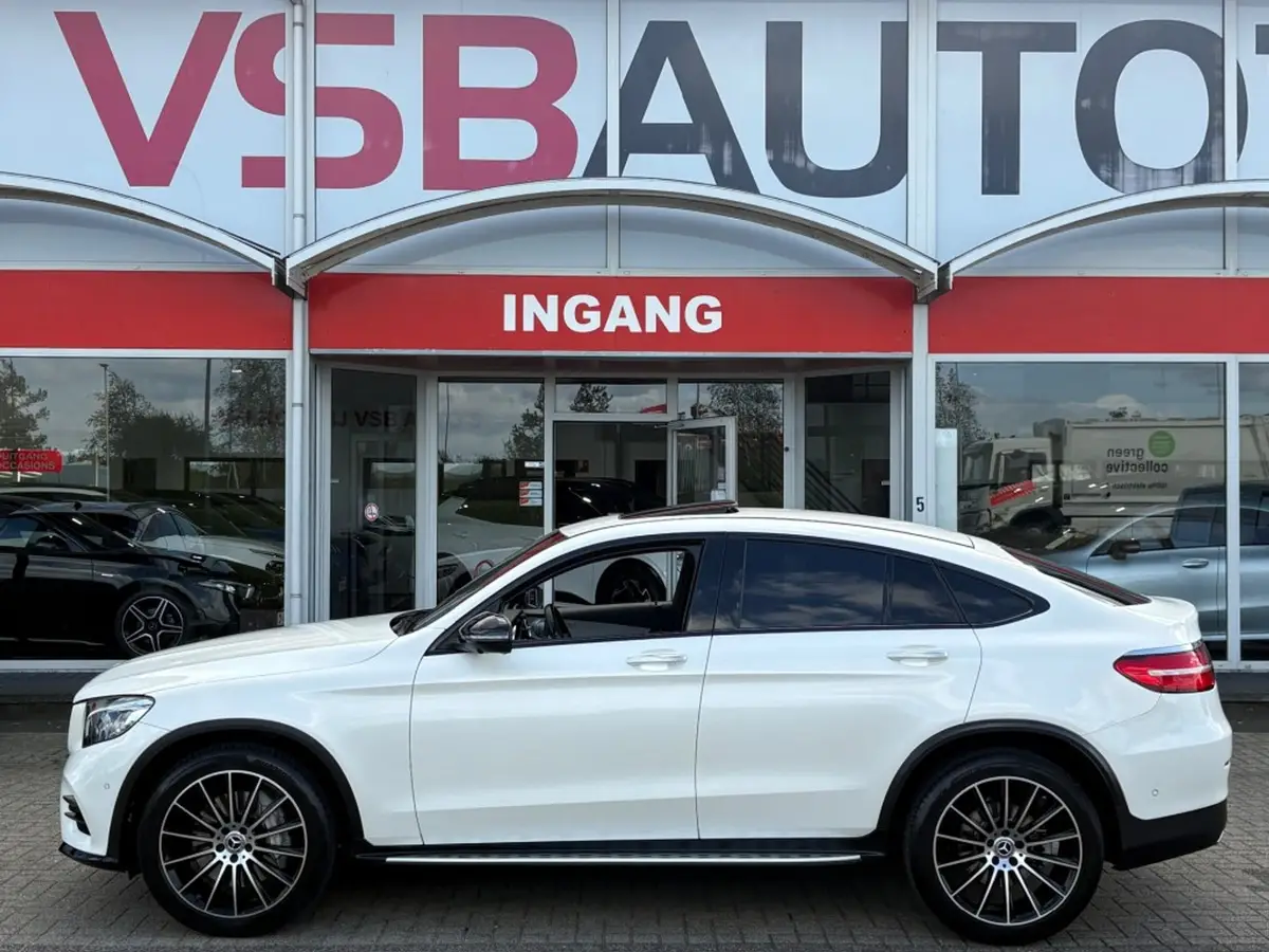 Mercedes-Benz GLC Coupe GLC COUPE 250 4MATIC AMG-PAKKET 211PK NL-AUTO LEER SCHUIFDAK NAVI CAMERA BURNMEISTER NIGHT-PAKKET: foto 2