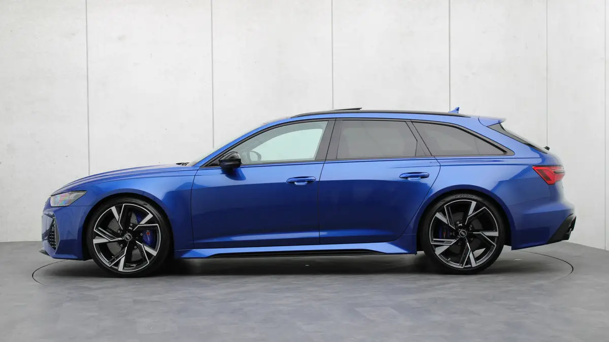 Audi RS6 Avant 4.0 TFSI quattro: foto 2