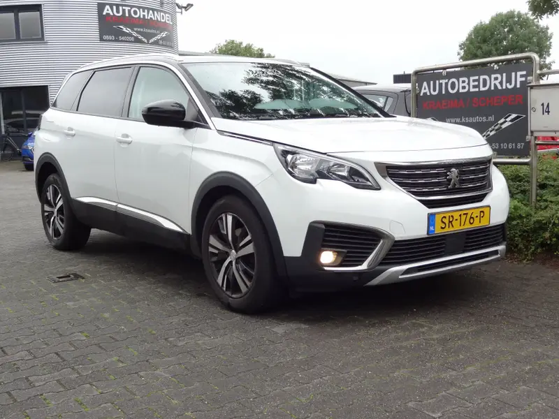 Peugeot 5008 1.2 Allure 7-Pers. Autom. 2018 leasen bij DreamLease: foto 1