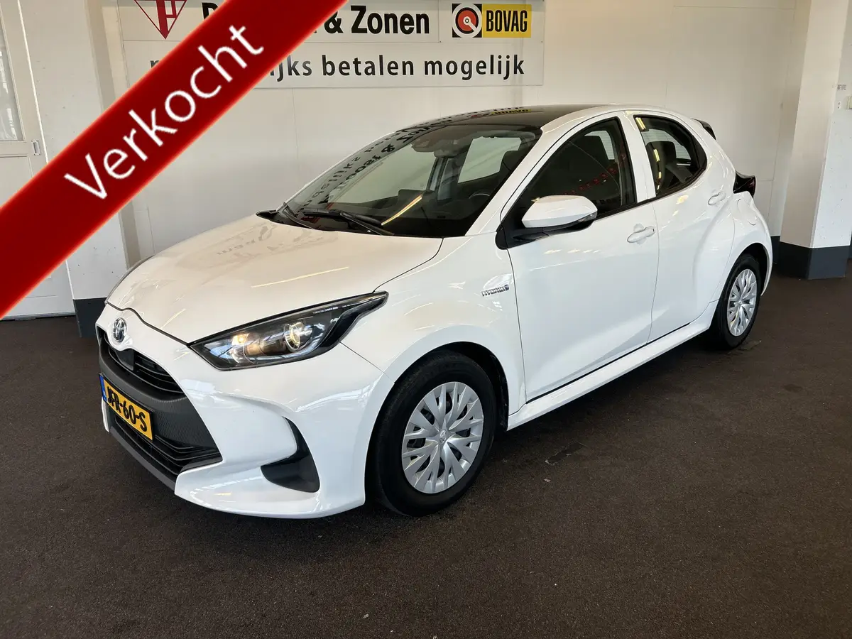 Toyota Yaris 1.5 Hybrid 115 Business Automaat | Panoramadak | Cruise control | Climate control | Navigatie: foto 1
