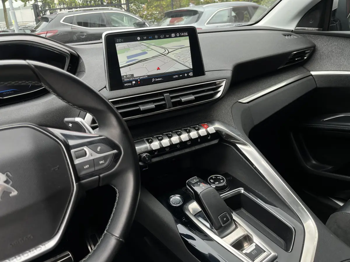 Peugeot 5008 1.2 130 PK GT-Line Crossway 7P. // ADAPT. CRUISE // SCHUIF-KANTELDAK // LEDER-ALCANTARA // ELEK. STOEL+GEHEUGEN // FOCAL AUDIO // AFN. TREKHAAK // DODEHOEK //: foto 40
