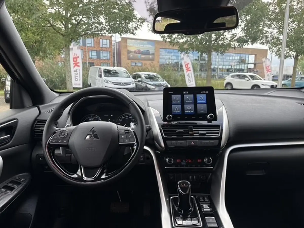 Mitsubishi Eclipse Cross 2.4 PHEV Executive | Navi \ Camera | Cruise | 24.133 km: foto 20
