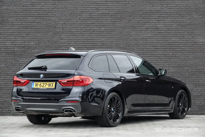 BMW 5 Serie Touring 530i 252Pk Aut. | High Executive | M-Sport | Leder | LED | 19'' 2018 leasen bij DreamLease: foto 2