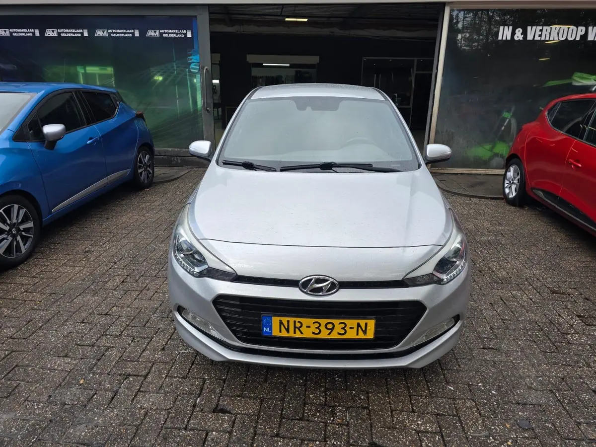 Hyundai i20 1.0 T-GDI Go! 2016: foto 2