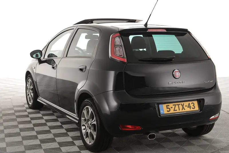 Fiat Punto Evo 0.9 TwinAir Lounge 2015 leasen bij DreamLease: foto 2