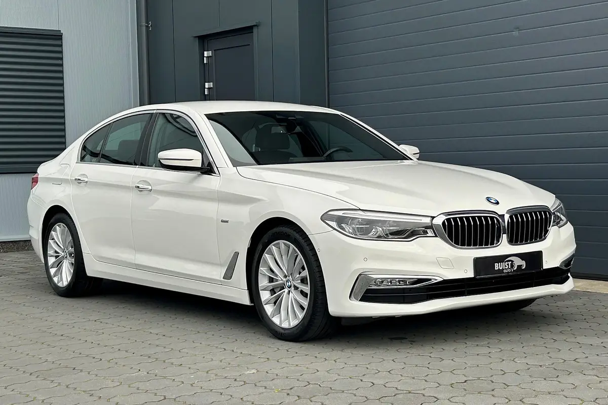 BMW 5 Serie 530i High Executive: foto 37