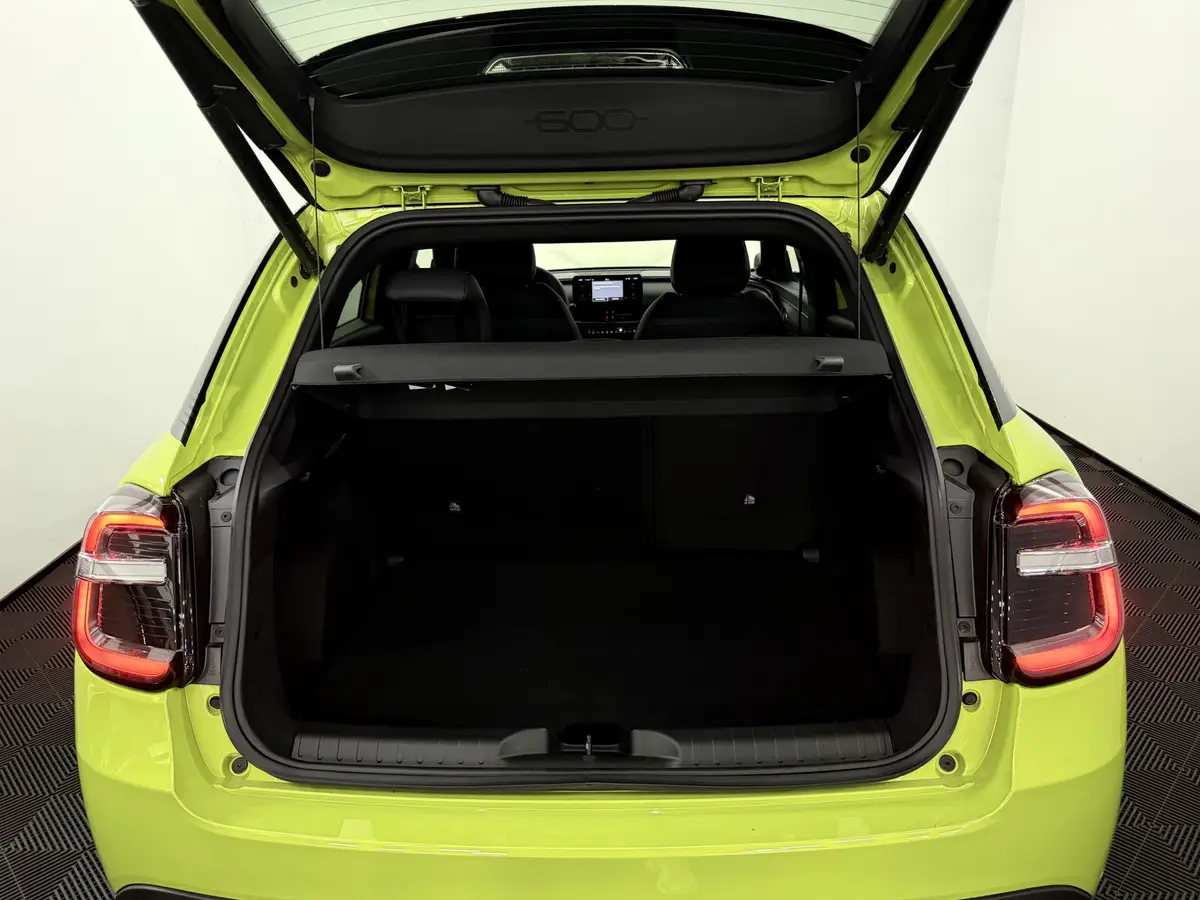 Fiat 600 1.2 Hybrid Sport 145PK: foto 29