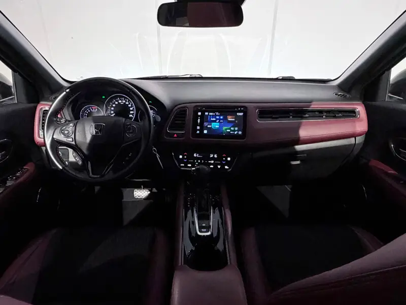 Honda HR-V 1.5 i-VTEC Turbo Sport AUT /Clima/Cruise/NAVI/Camera/LED/Leer/LaneAss/LMV 2020 leasen bij DreamLease: foto 2