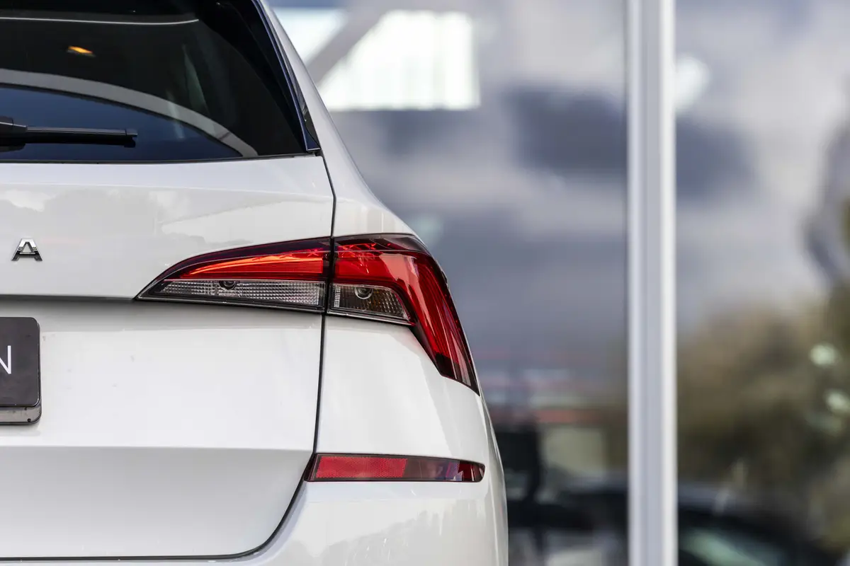 Škoda Kamiq 1.0 TSI Ambition: foto 35