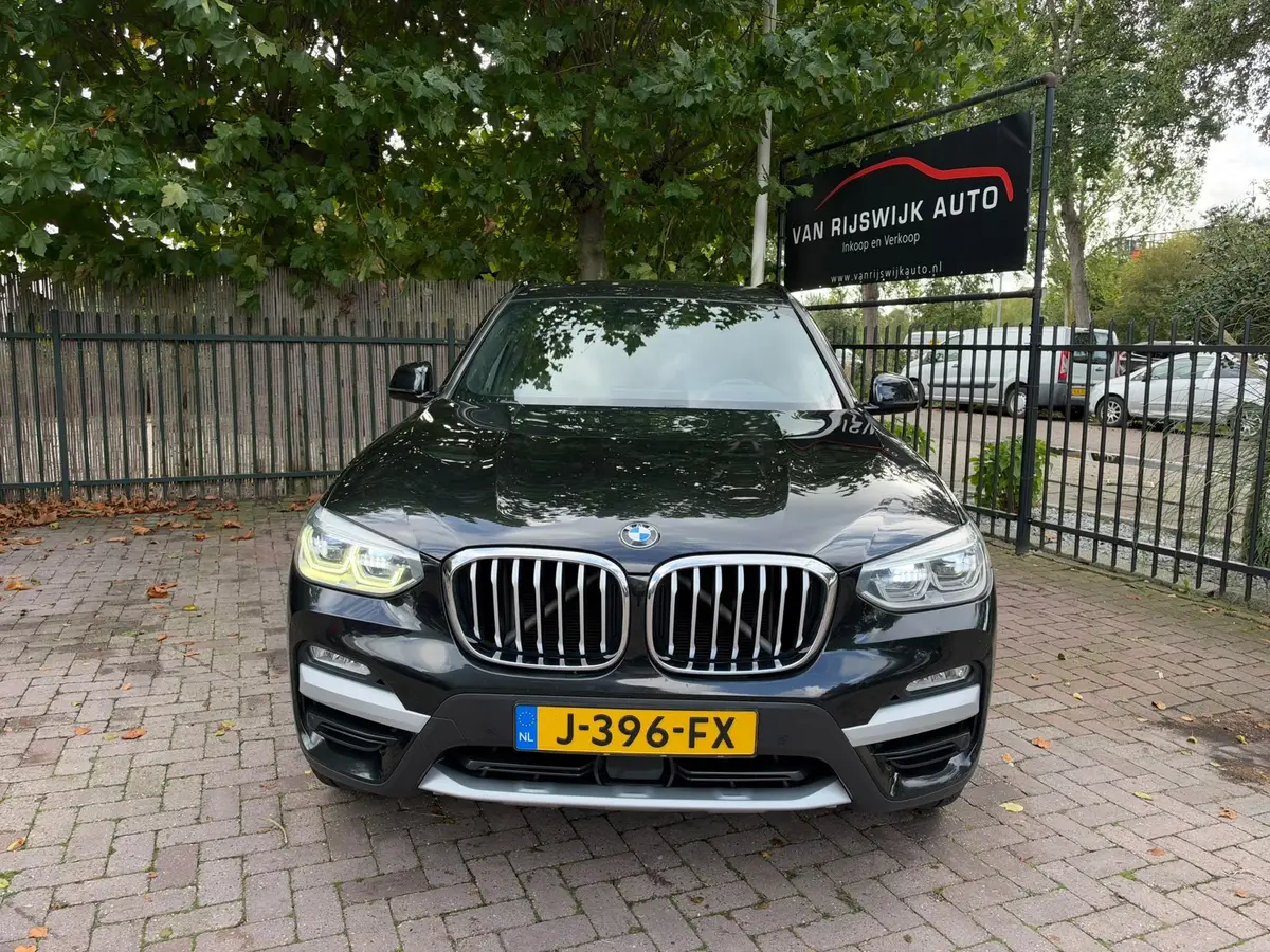 BMW X3 XDrive20d High Exe X-Line Xenon Leder EX BPM: foto 2