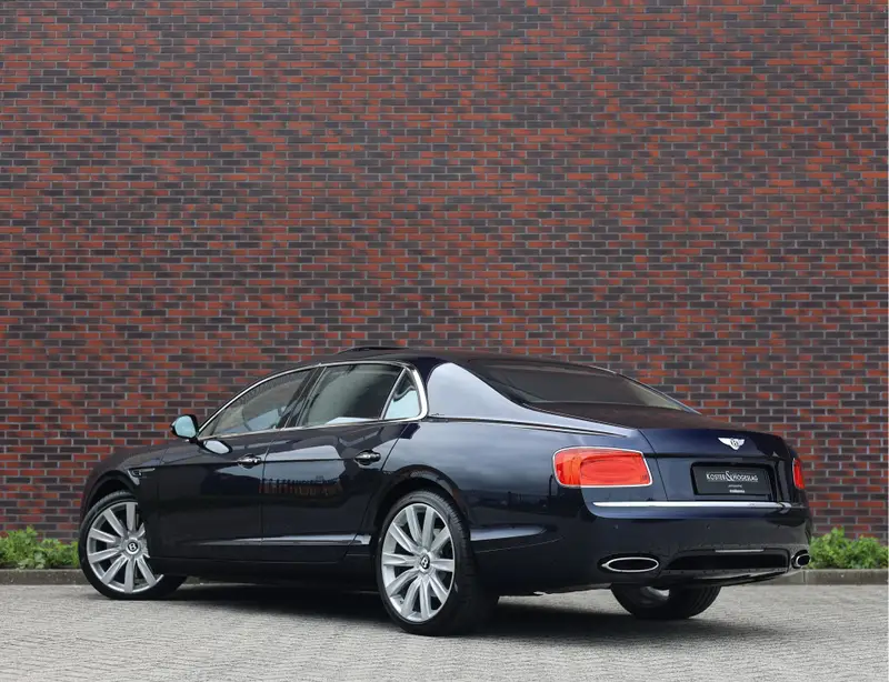 Bentley Flying Spur 6.0 W12 2014 leasen bij DreamLease: foto 2