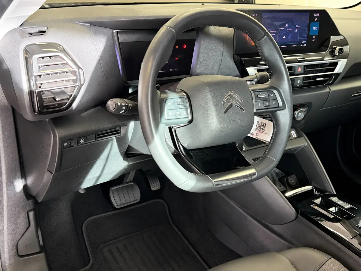 Citroën C4 1.2 Puretech Feel Pack 55.000 KM - AUTOMAAT I Navigatie / Apple CarPlay I LED I PDC I Sport velgen I Dealer onderhouden: foto 2