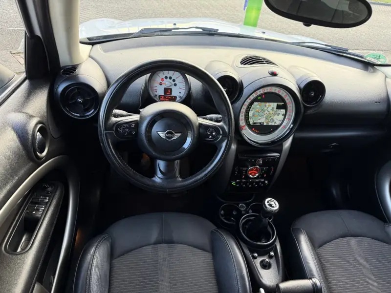 MINI Countryman Mini 1.6 Cooper | + NW APK | 2013 leasen bij DreamLease: foto 2