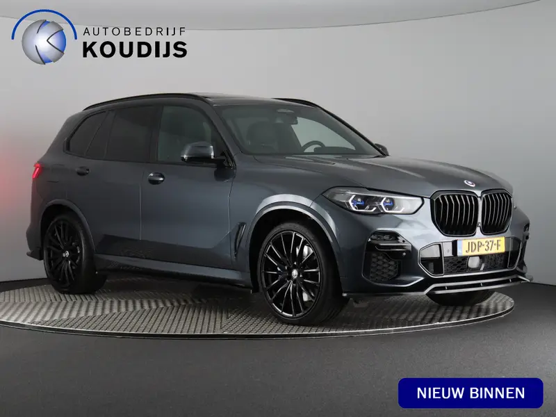 BMW X5 xDrive45e High Executive M-Sport 2022 leasen bij DreamLease: foto 1