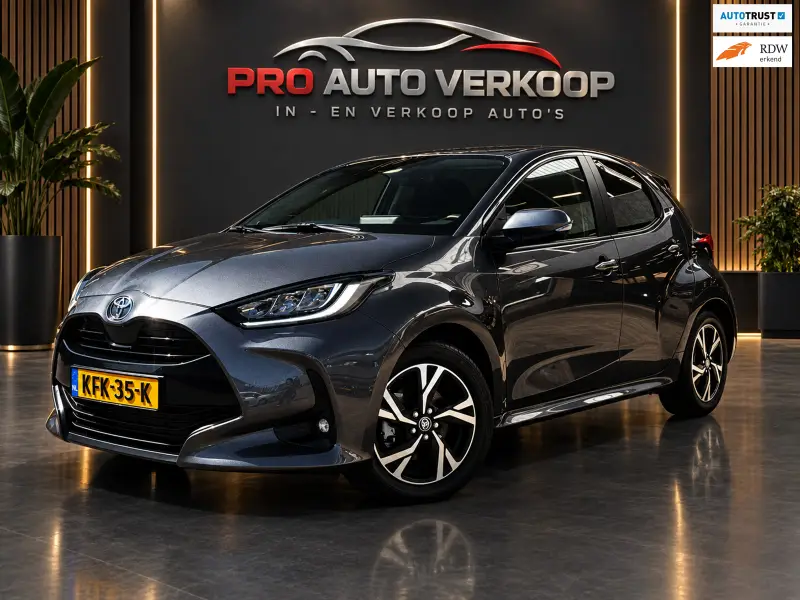 Toyota Yaris 1.5 Hybrid 115 First Edition carplay_Camera_Digital Cockpit 2025 leasen bij DreamLease: foto 1