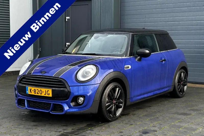 MINI Cooper Mini 1.5 Classic 2021 leasen bij DreamLease: foto 1
