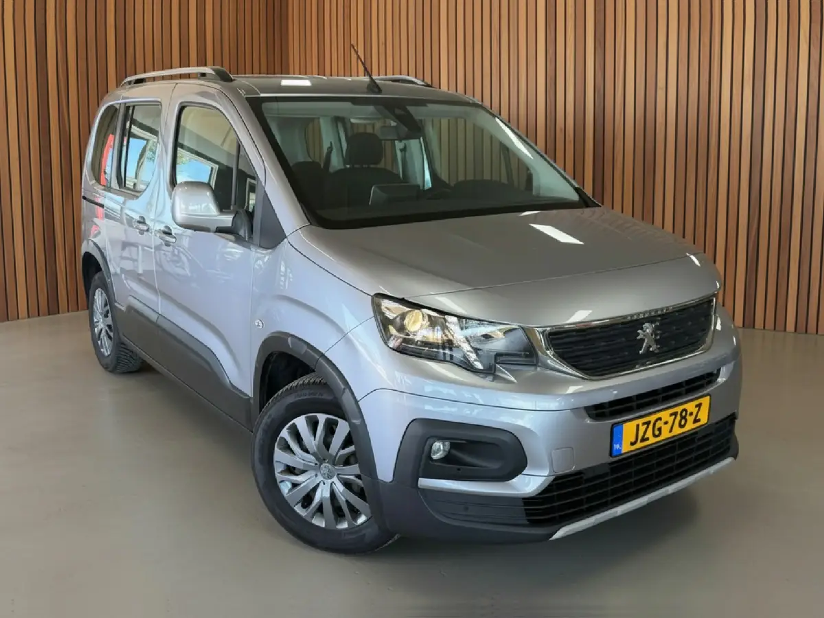 Peugeot Rifter 1.2 Puretech Allure | Navigatie | Camera: foto 2