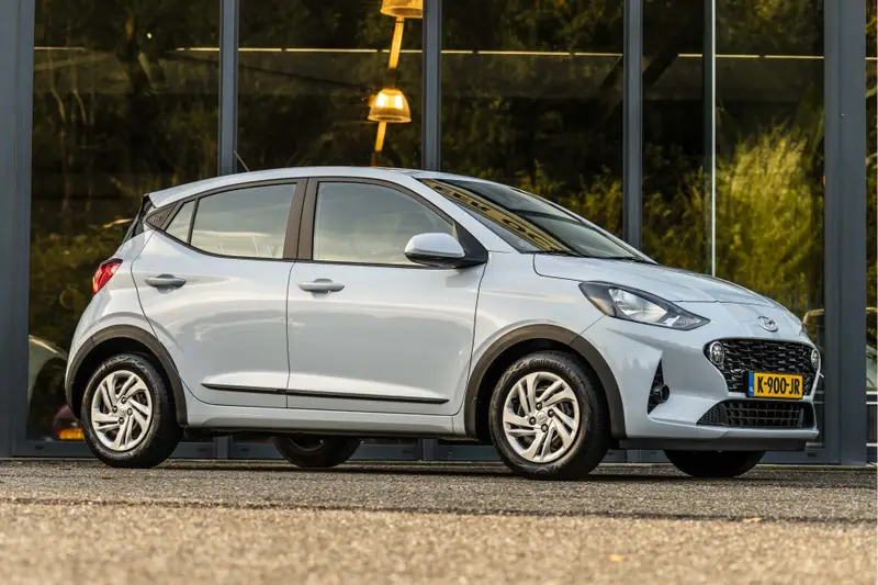 Hyundai i10 1.0 Comfort Smart 5-zits 2021 leasen bij DreamLease: foto 1