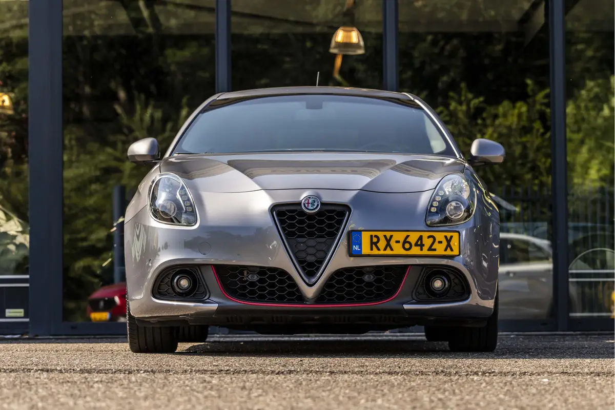 Alfa Romeo Giulietta 1.4 Turbo MultiAir Super: foto 2