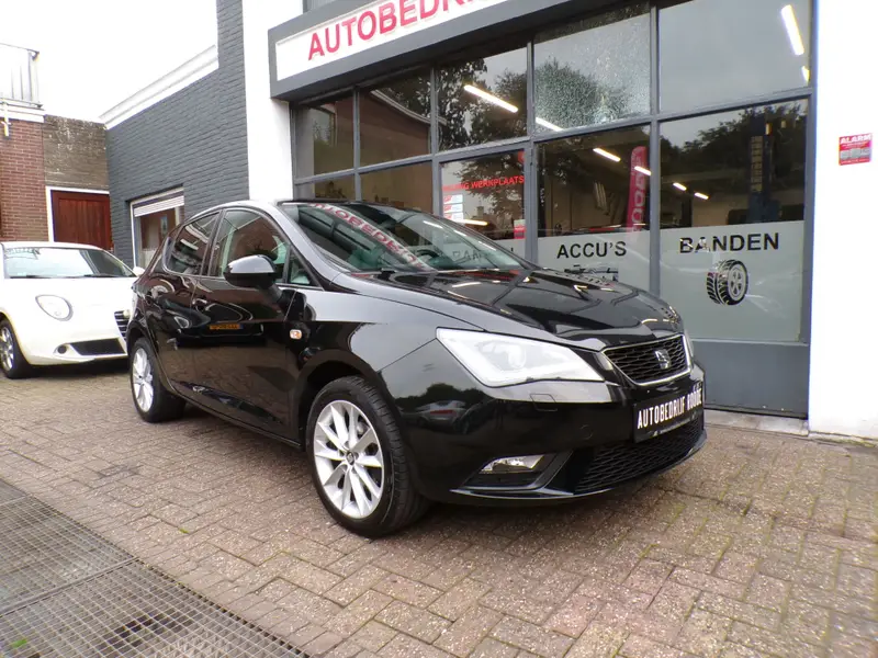 SEAT Ibiza 1.4 5-Drs Style 2015 leasen bij DreamLease: foto 2