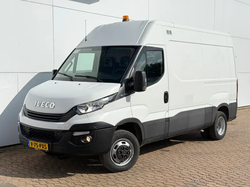 Iveco Daily Daily 35C14 2.3 2019 leasen bij DreamLease: foto 1