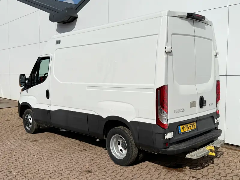 Iveco Daily Daily 35C14 2.3 2019 leasen bij DreamLease: foto 2