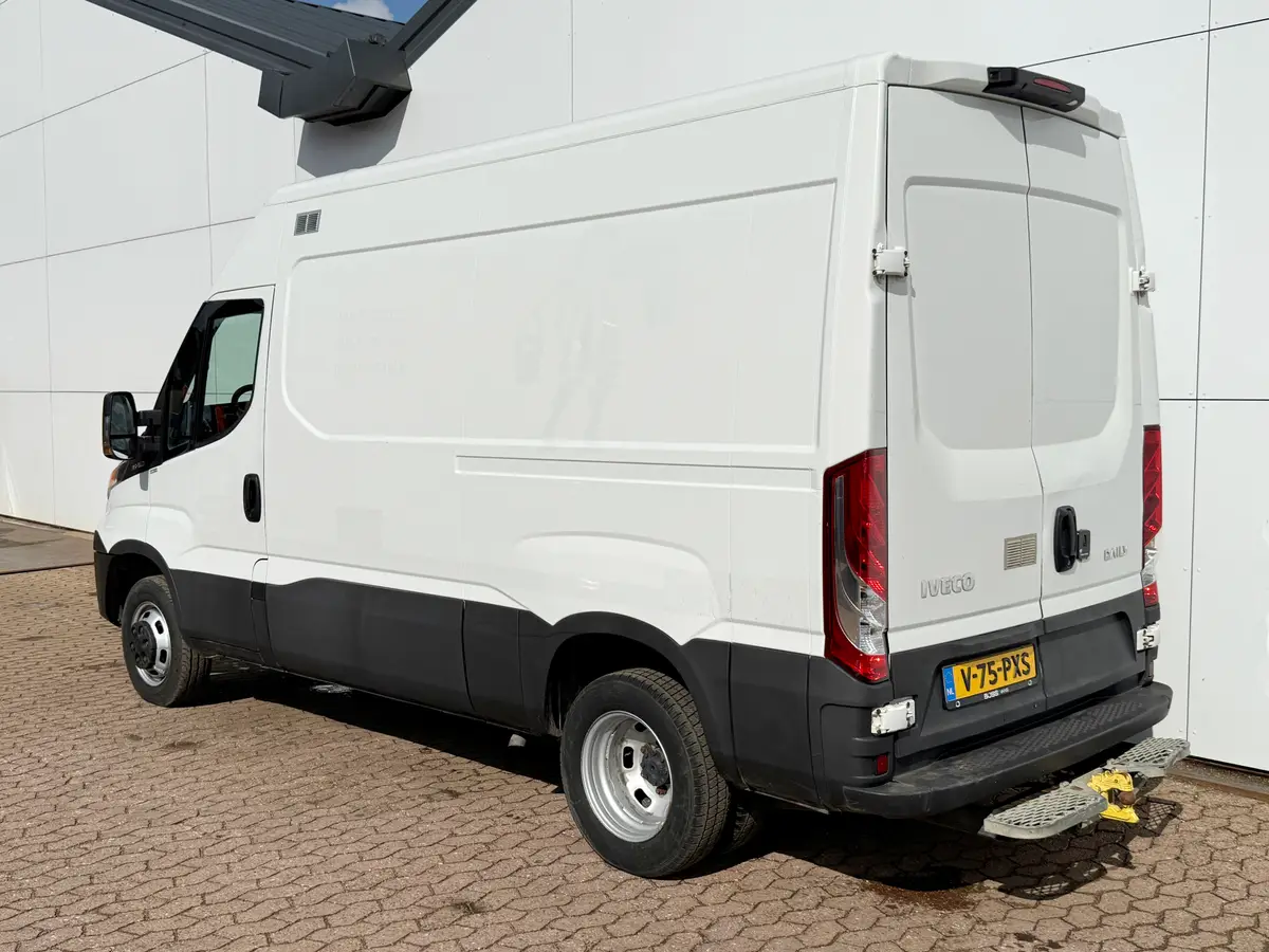 Iveco Daily Daily 35C14 2.3: foto 2