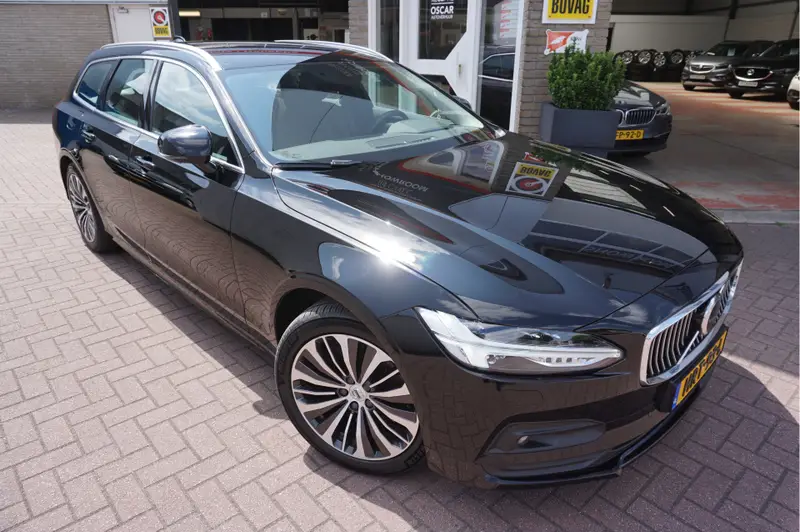 Volvo V90 2.0 B4 Momentum Pro Automaat 2021 leasen bij DreamLease: foto 1